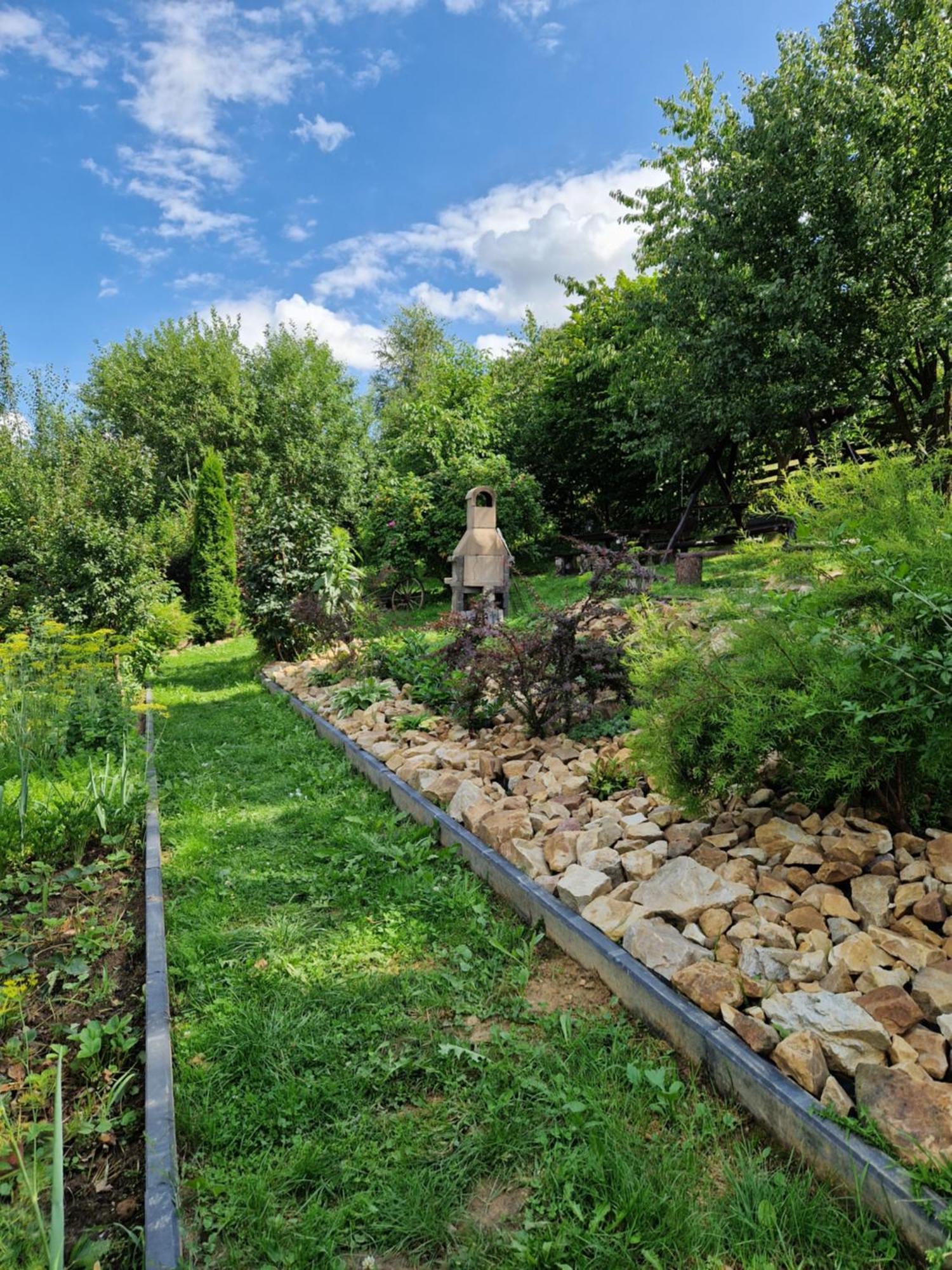 Dom Letnisowkowy Basiowka Villa Bodzentyn Luaran gambar
